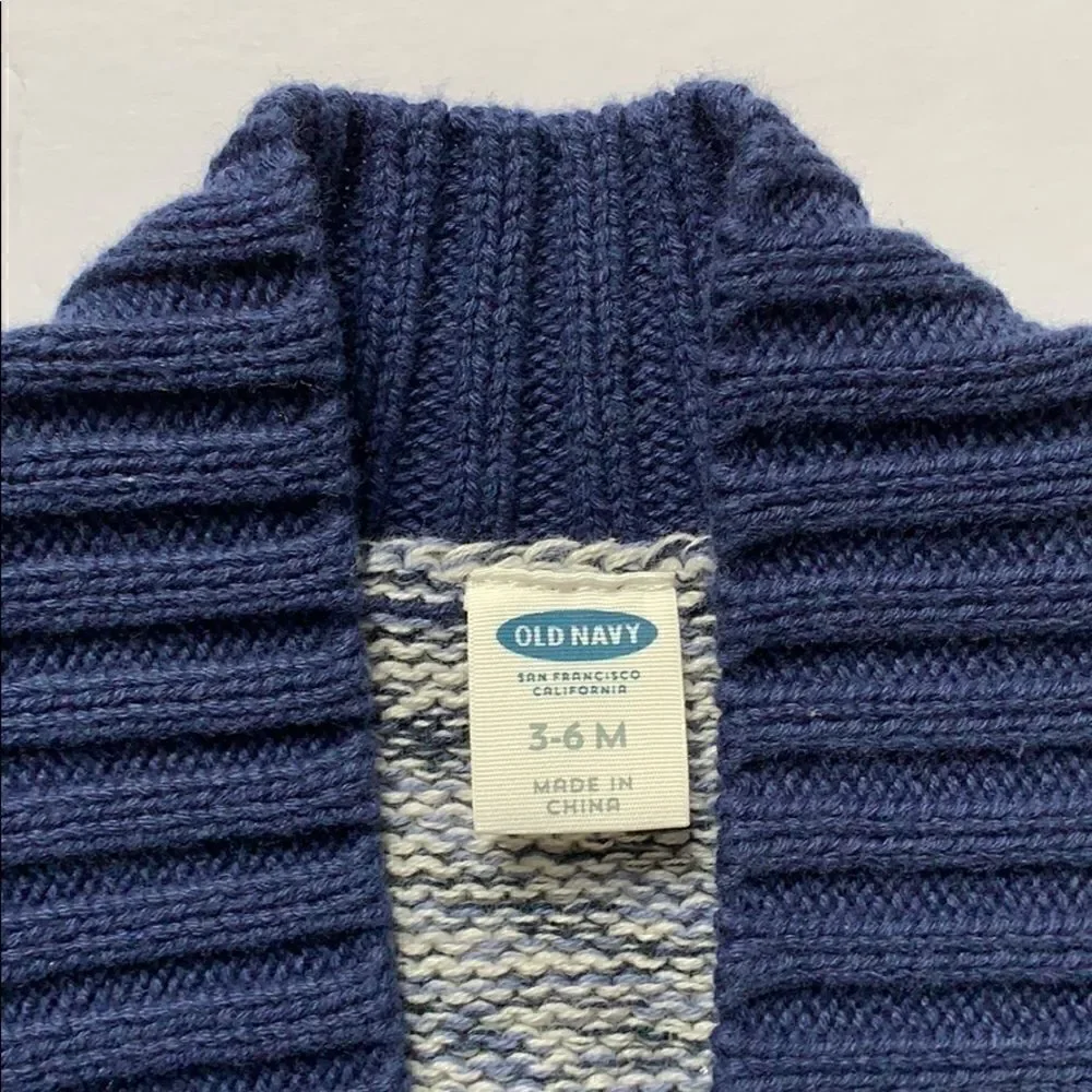 Old Navy sweater
